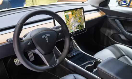 Picture of Tesla’s self-driving technology fails to detect children in the road, tests find