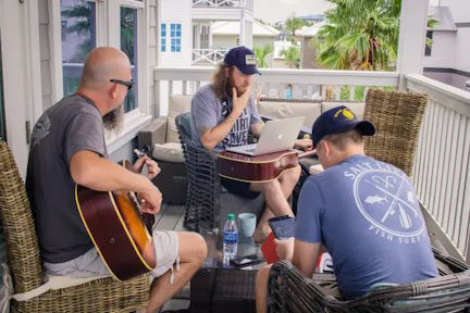 Picture of How to Write Song Lyrics: An Expert's Simple 9 Step Guide