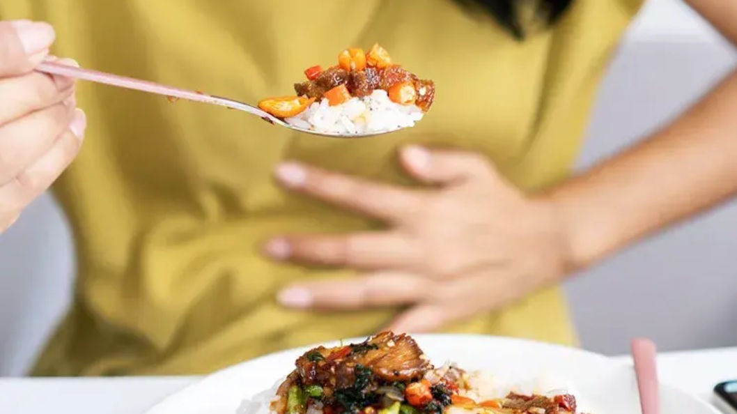 Picture of The Health Risks of Eating Extremely Spicy Foods