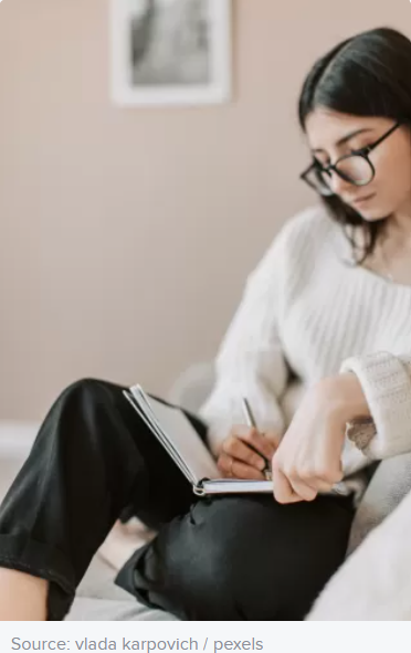 Picture of 10 Good Reasons to Keep a Journal